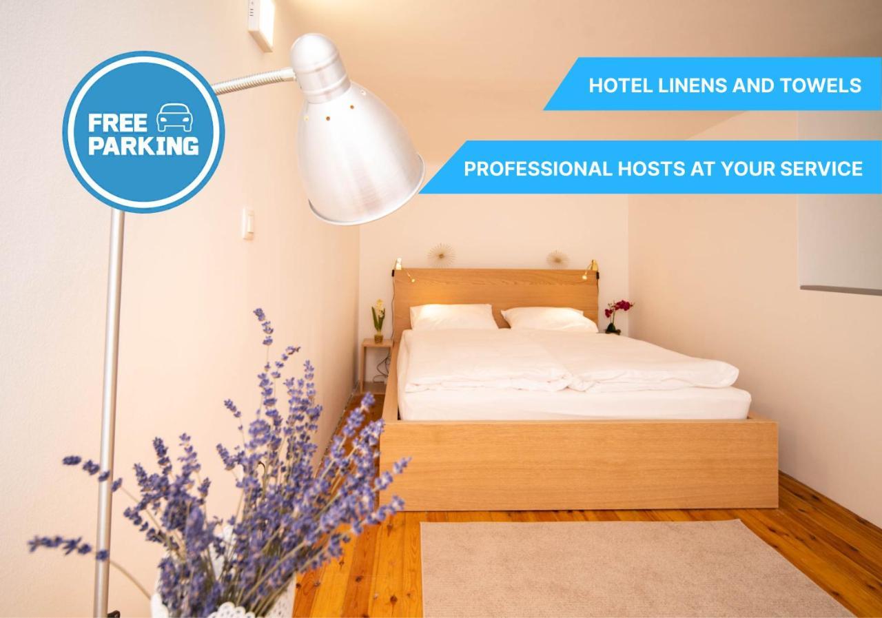 Free Parking! Linden Apartment, Ac, Smart Tv, Wifi Budapest Luaran gambar
